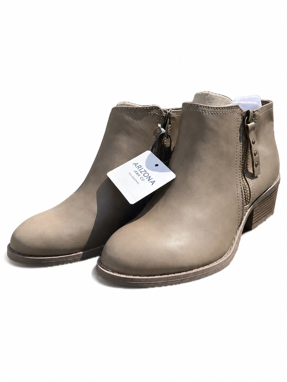 NWT Arizona Jean Co Camino Stacked Heel Booties Taupe Size 6 – Women Ankle Boots